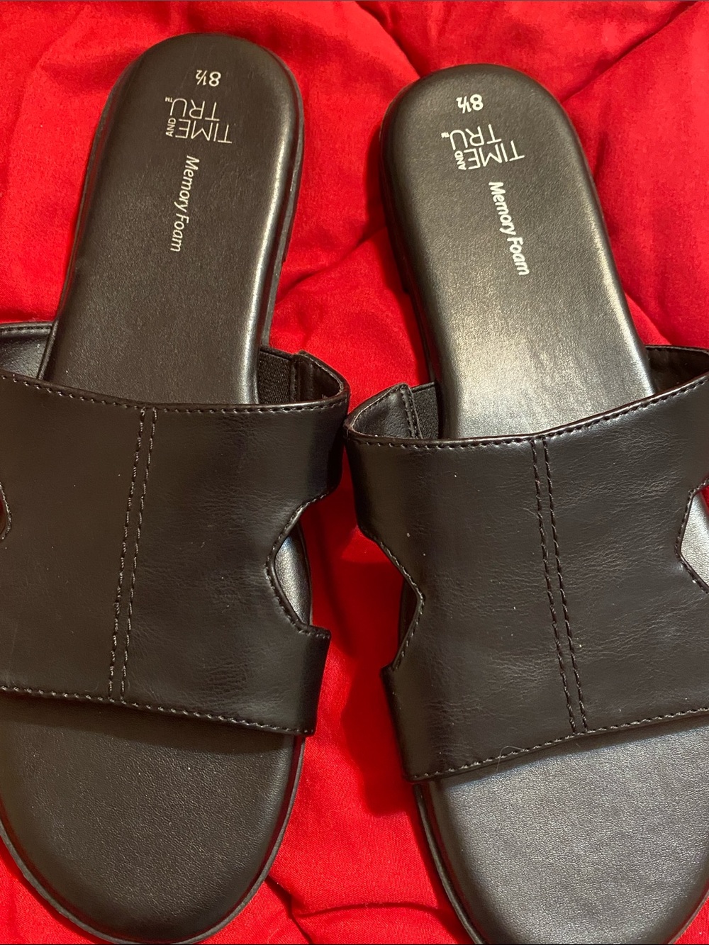 Time and Tru Black Slide Sandals with Memory Foam Insole